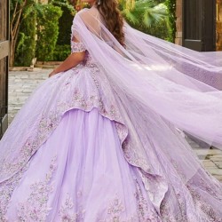 2024 Lavender Sparkly Quinceanera Dresses Formal Luxury Beading Lace Appliques With Cape Sweet 15 16 Dress Graduation Ball Gown