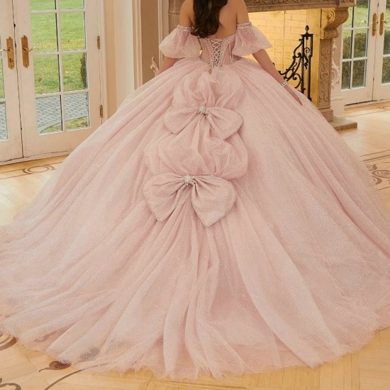 2024 Pink Shiny Ball Gown Quinceanera Dress Tulle Beads Crystal Bow Off Shoulder Sweet 15 16 Years Birthday Party Formal Dresses