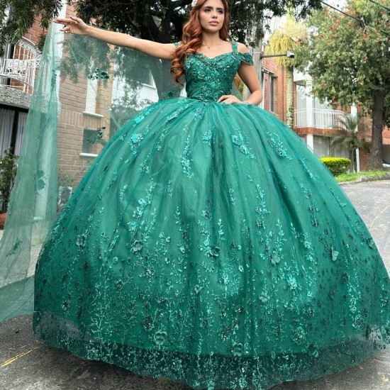 Beaded Emerald Green Ball Gown Quinceanera Dress With Cape 3D Flower Corset Lace Appliques Sweet 16 Dress Court Train Vestidos