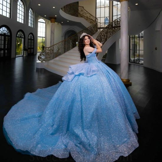 Beads Sky Blue Shiny Ball Gown Quinceanera Dress Crystal Tulle Princess Sweet 16 Vestido De XV Anos Brithday Party Gown