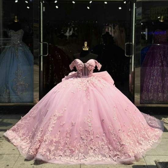 Crystals Pink Princess Quinceanera Dresses Off The Shoulder Beads Bow Birthday Party Sweet 16 Dress Ball Gown Vestido De 15 Anos