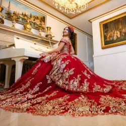 Luxury Red Quinceanera Dress 2024 Off The Shoulder Gold Sequins Lace Appliques Pearl Ruffles Sweet 16 Dress Vestidos 15 De