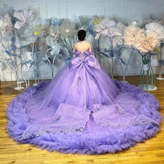 Off Shoulder Lavender Shiny Quinceanera Dress Corset Ball Gown Applique Lace Beads Tull Tiered Sweet 16 Vestidos De 15 Anos