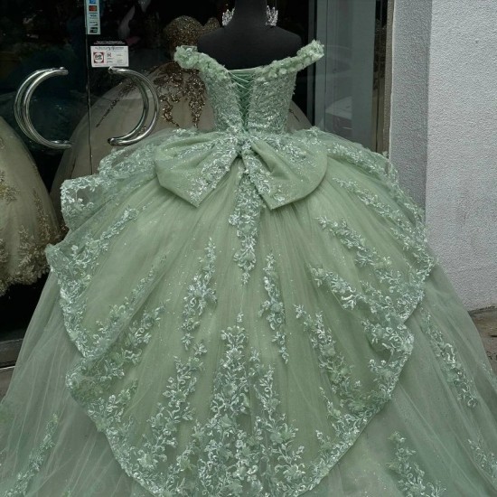 Off The Shoulder Green Princess Quinceanera Dress Ball Gown Graceful Classic Appliqué Lace Beads Tull Sweet 16 Dress Vestido 15