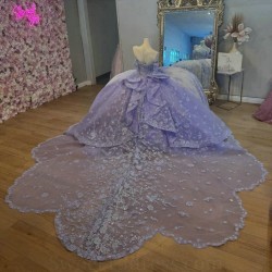 Off The Shoulder Lavender Quinceanera Dresses Ball Gown Appliques Crystal Beading Tull Champagne Lining Sweet Vestidos De 15