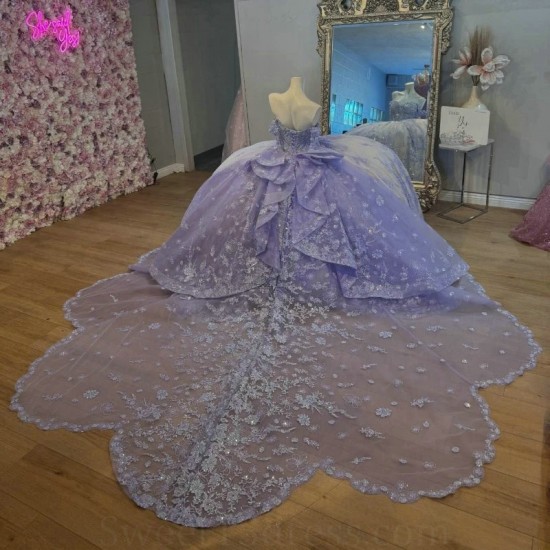 Off The Shoulder Lavender Quinceanera Dresses Ball Gown Appliques Crystal Beading Tull Champagne Lining Sweet Vestidos De 15