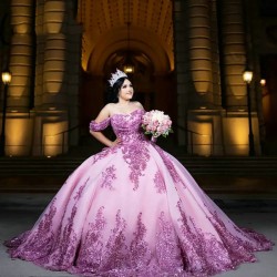 Off The Shoulder Lilac Shiny Bow Ball Gown Quinceanera Dresses Sequined Appliques Lace Pleat Tull Corset Sweet 15 Vestidos