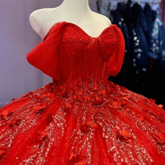 Off The Shoulder Red Quinceanera Dresses Sweet 16 Ball Gown Beading Appliques Lace Tiered Tull Corset Formal Vestidos De 15 Anos