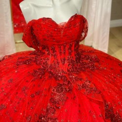 Off The Shoulder Red Shiny Quinceanera Dress Ball Gown Applique Crystal Beading Tull Birthday Party Sweet 16 Vestido De 15 Anos