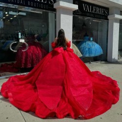 Off The Shoulder Red Shiny Quinceanera Dresses Ball Gown Crystal Beading Tull Sweet 16 Dress Vestidos 15 De XV Anos