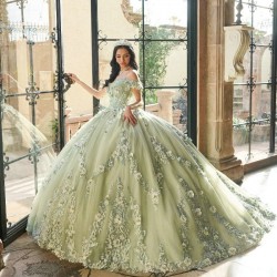 Off the Shoulder Sage Green Princess Quinceanera Dresses Ball Gown 2024 Sweet 16 Dress Beads Appliques Lace Tull 15th Party Gown