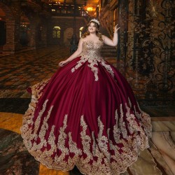 Wine Red Quinceanera Dresses Off Shoulder Gold Appliques Lace Crystal Sweet 16 Dress Occasion Prom Party Vestidos 15 De Anos