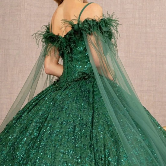 Off The Shoulder Emerald Green Ball Gown Quinceanera Dresses Appliques Lace Beads Feather With Cape Corset Vestidos Para XV Anos