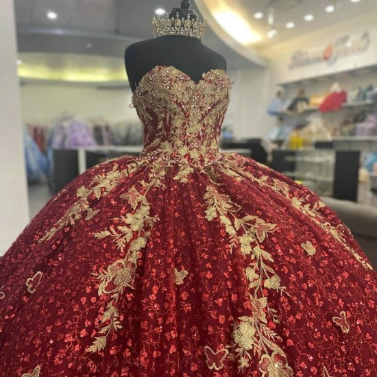 Off The Shoulder Puffy Princess Red Quinceanera Dress Ball Gown Gold Appliques Lace Bow Beads Corset Sweet 16 Vestidos De 15 Anos