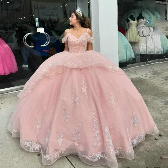 Shiny Pink Quinceanera Dresses for 15 Year Ball Gown Sexy V Neck Off the Shoulder Applique Lace Tull Long Party Dress for Girl