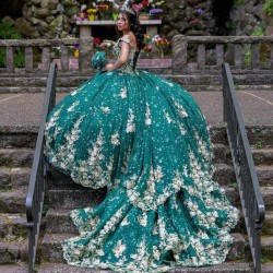 Sleeveless Green Quinceanera Dresses Sequined Ball Gown Off The Shoulder Gold Applique Lace Corset Vestidos Para XV 15Anos