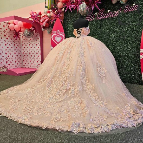 Sparkly Pink Off the Shoulder Princess Ball Gown Quinceanera Dresses 2024 Appliques Lace Sweetheart Sequined Vestidos De 15 Anos