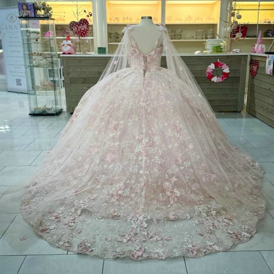 Sweetheart Pink Princess Ball Gown Quinceanera Dress With Cape Beaded Appliques 3DFlower Tull Party Gowns Vestidos De 15 Anos