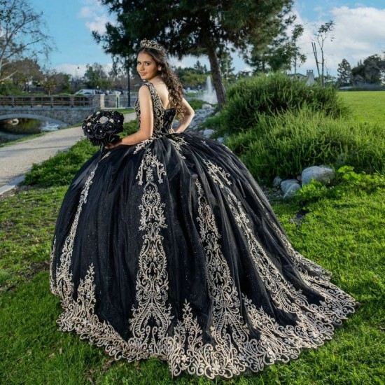 V-Neck Black Shiny Princess Appliques Lace Beads Quinceanera Dress for Wedding Sweep Train Off Shoulder Florals Corset vestidos